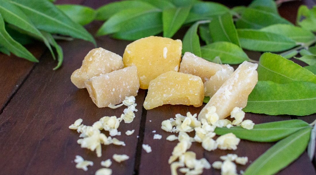 Benefits of Beeswax in Natural Lip Balm